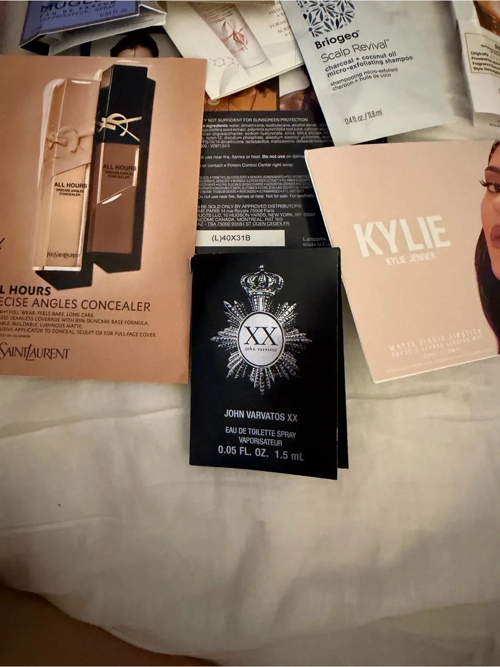 Assorted Beauty & Fragrance Sample Lot - Neutral, Pink, Gold Accents